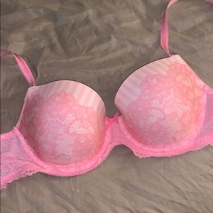 Victoria’s Secret Dream Angels lined Demi bra 💕
